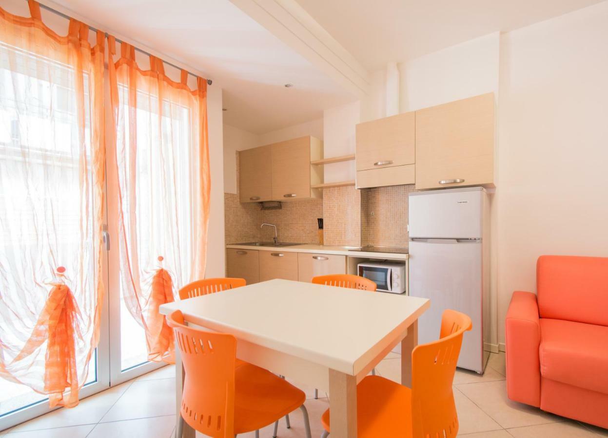 Residence Perla Misano Adriatico Exterior foto